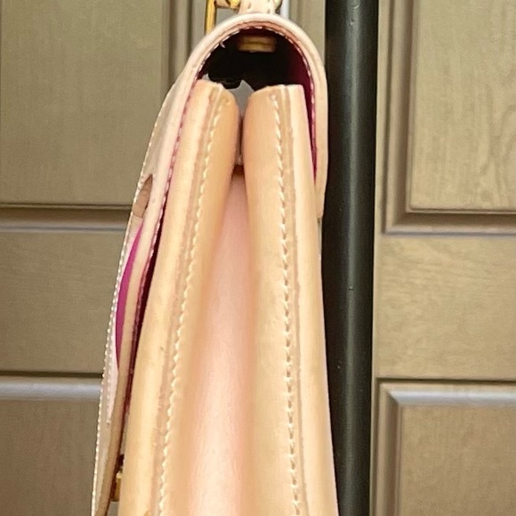 Moschino Cheap and Chic handbag - Picture 9 of 16